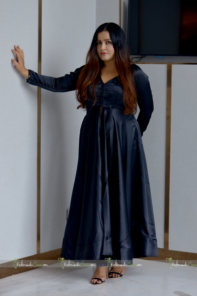 Rekha Thapa – Gallery 7